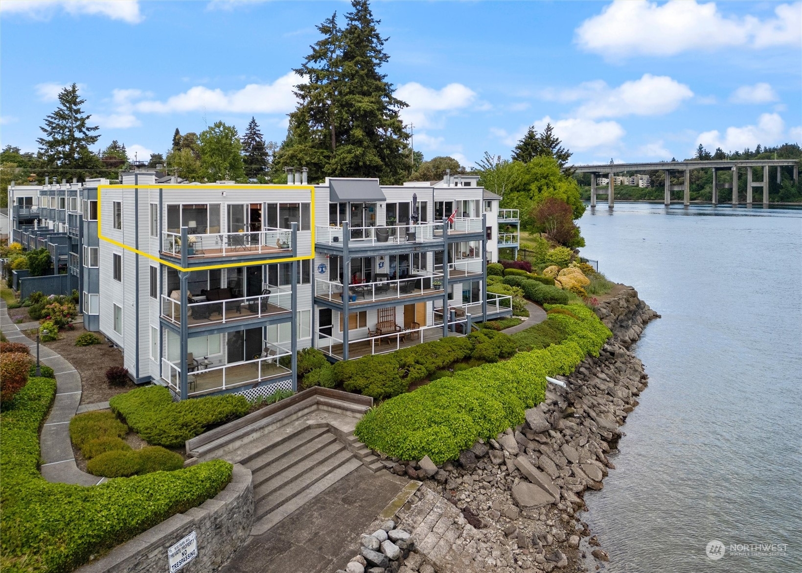 Property Photo:  1610 Park Avenue D-3  WA 98337 