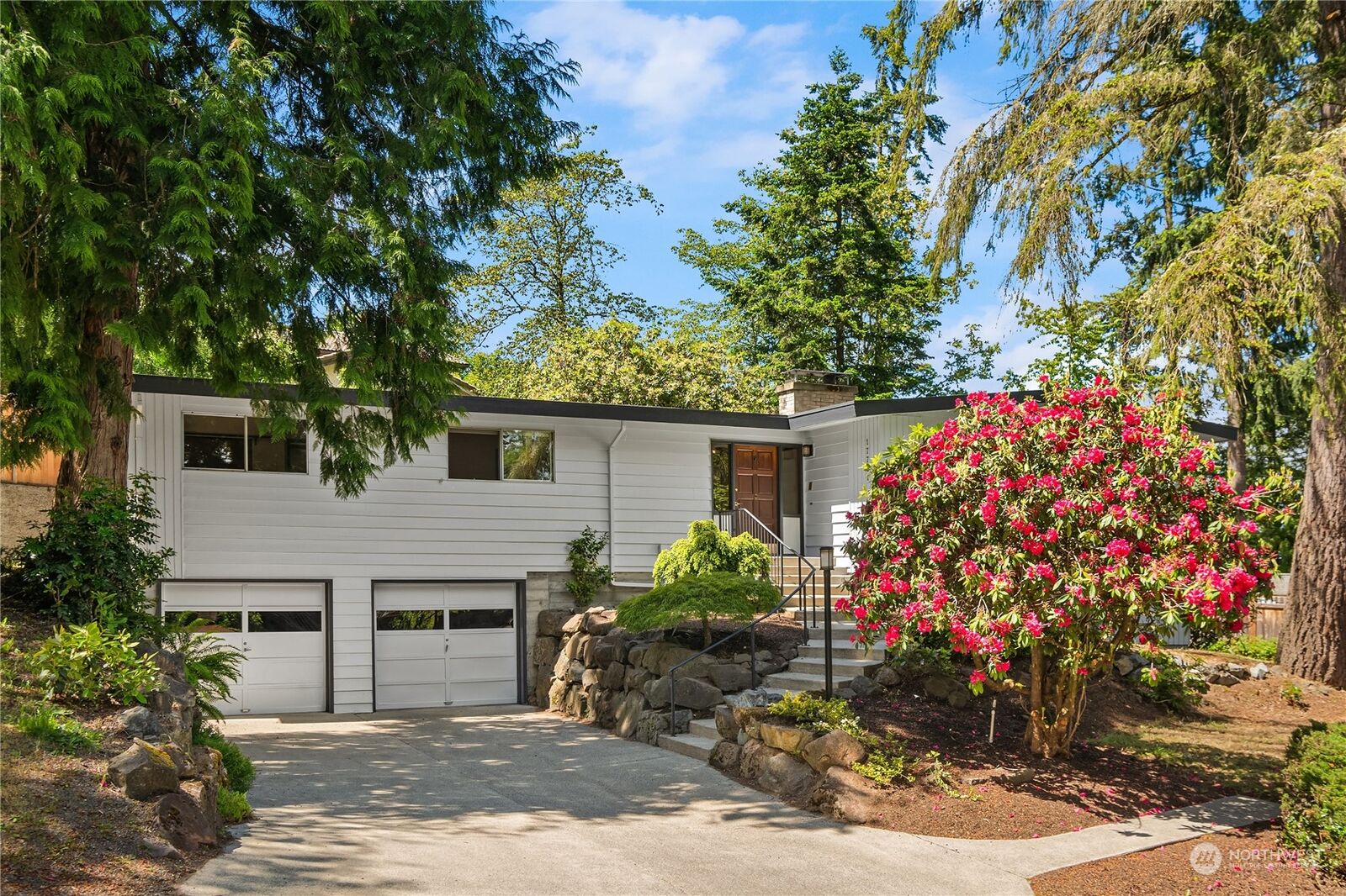 Property Photo:  17731 22nd Avenue NE  WA 98155 