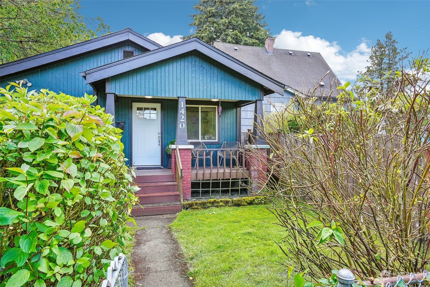 Property Photo:  1420 S 14th Street  WA 98405 