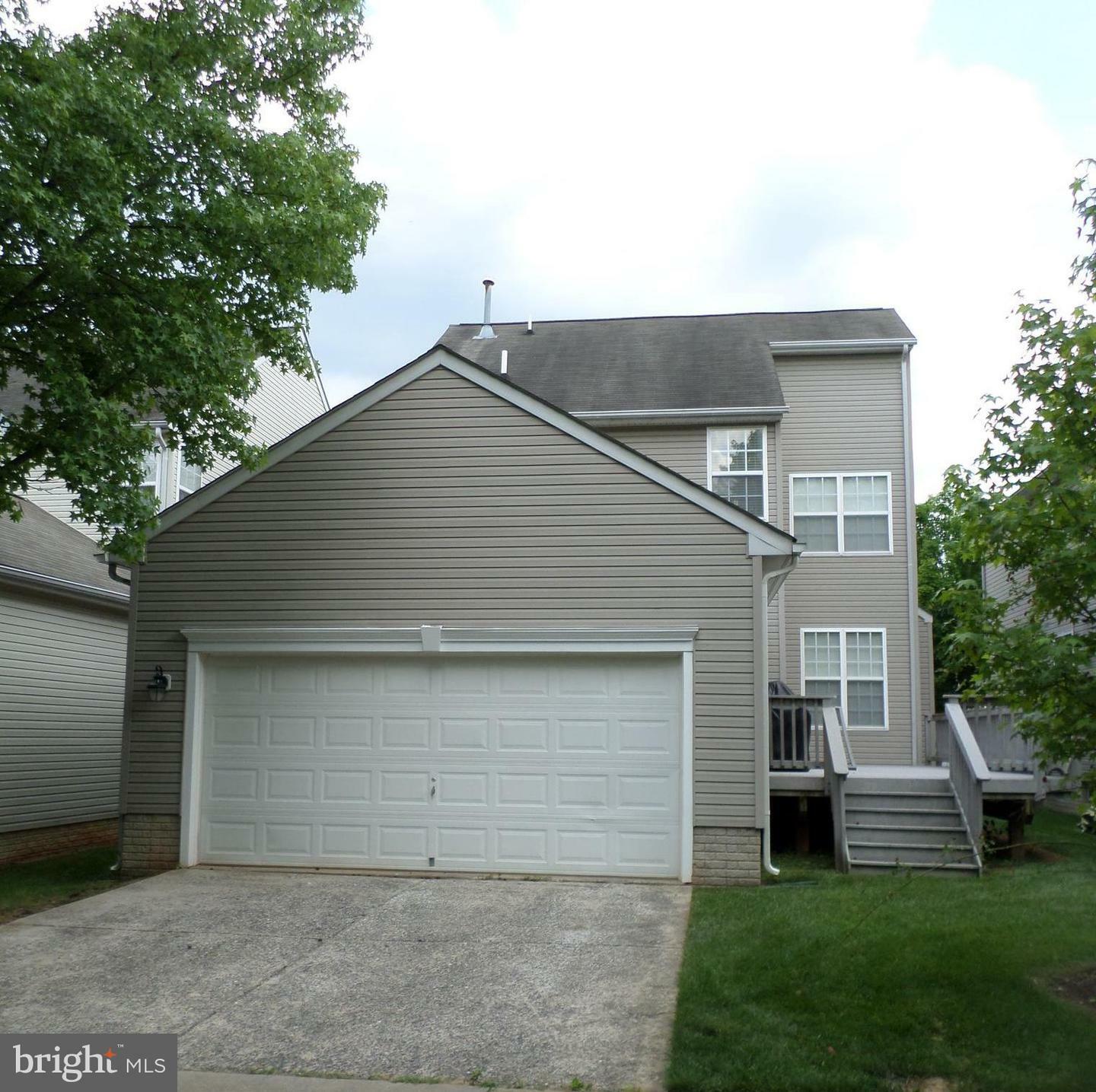 Property Photo:  13916 Coachmans Circle  MD 20874 