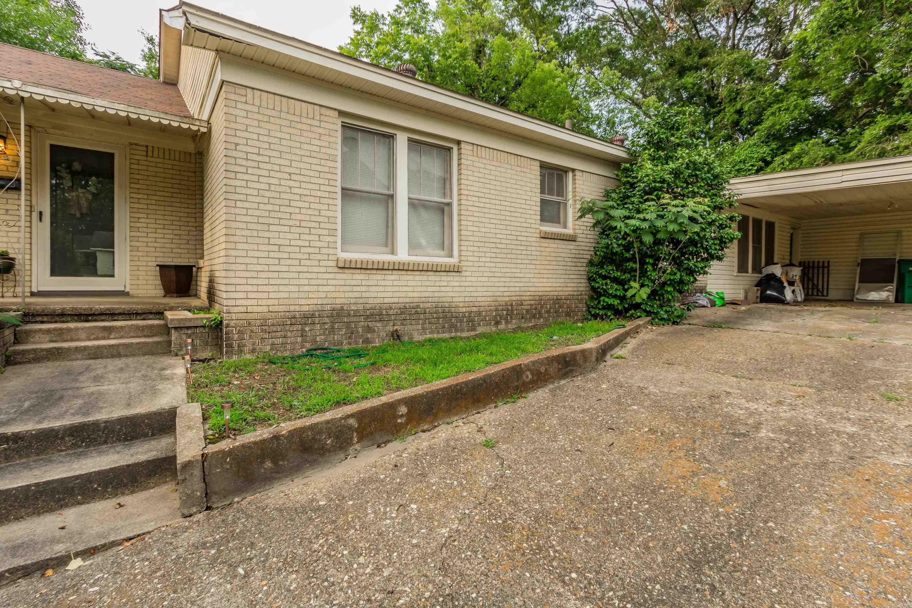 Property Photo:  111 N 1st Street  AR 72015 