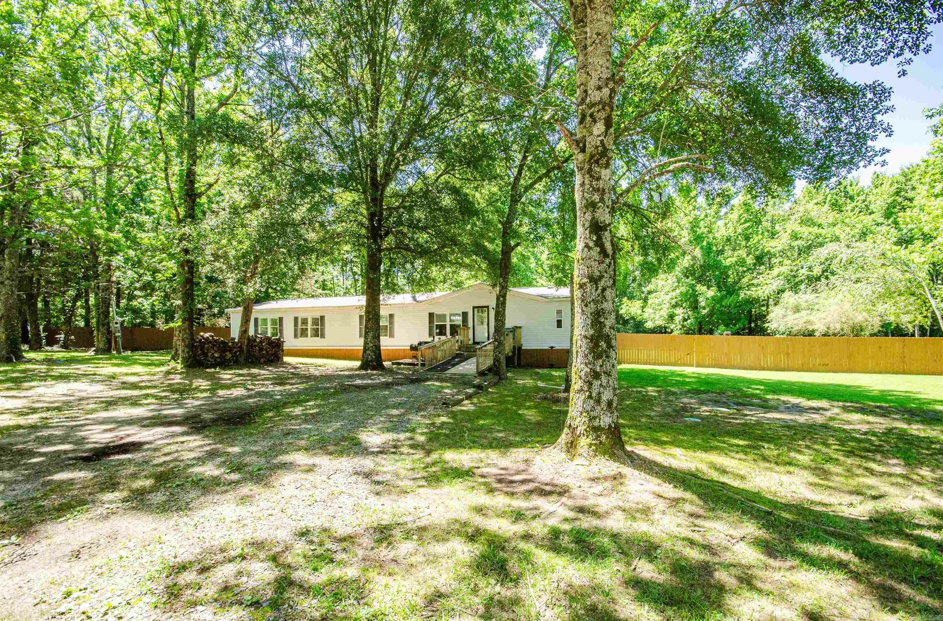 Property Photo:  116 Edwards Rd  AR 72081 