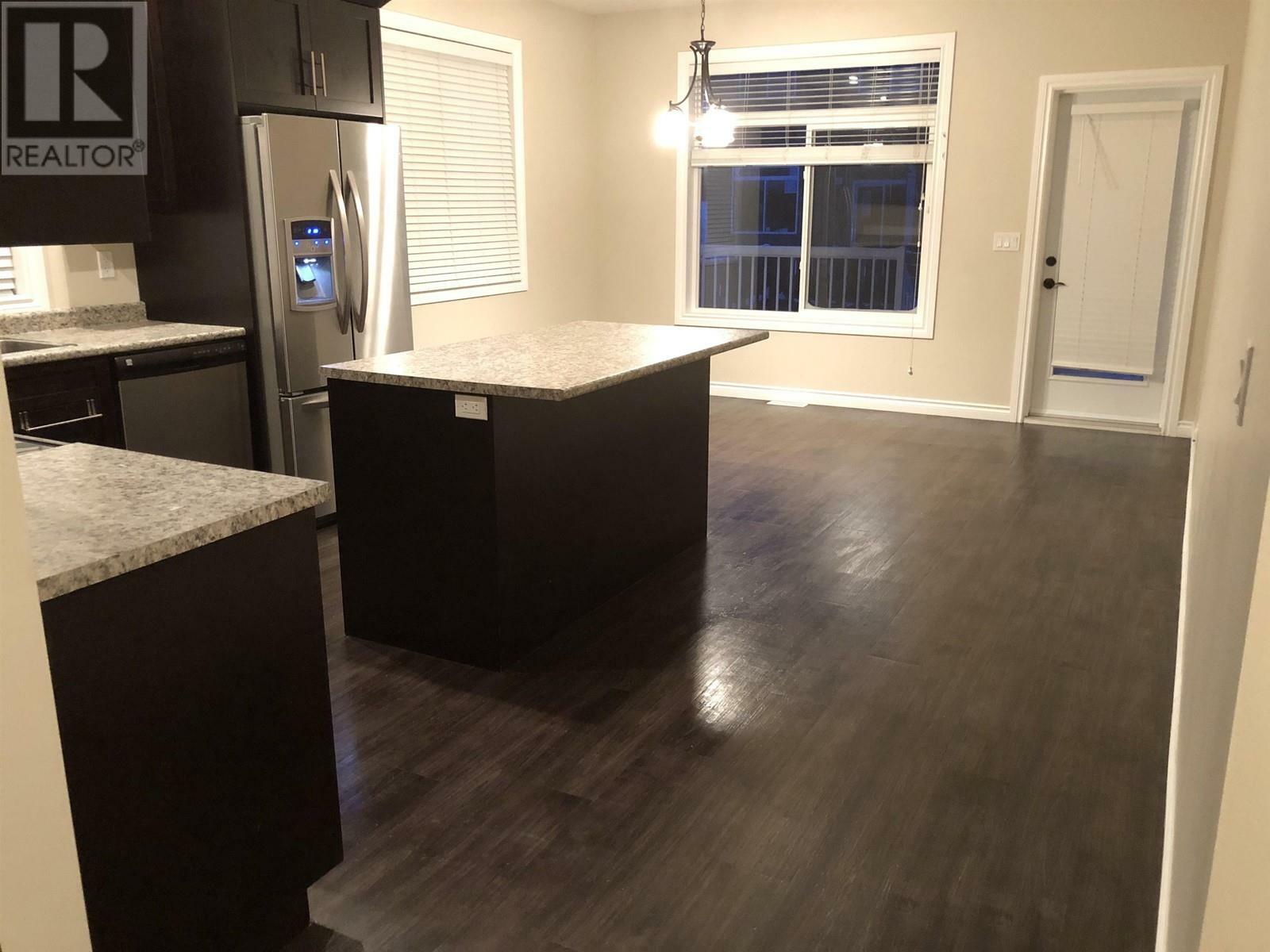 Photo de la propriété: 8340 87 Avenue BC V1J 0K8