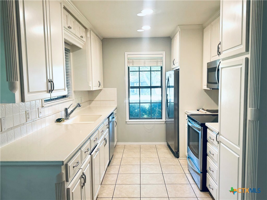 Property Photo:  4513 Stagecoach Trail  TX 76502 