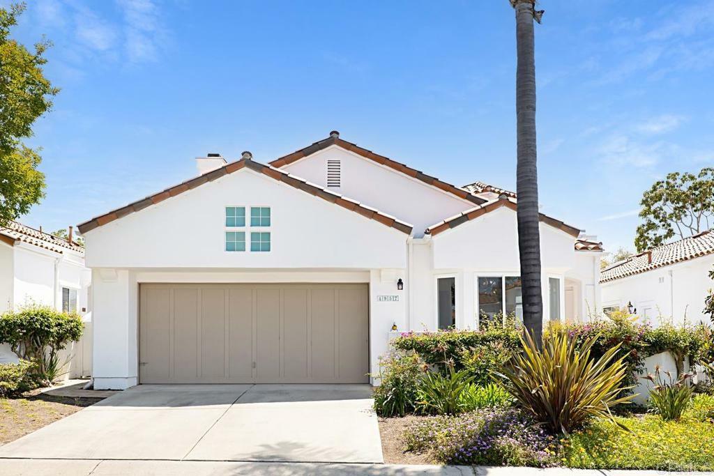 Property Photo: 4957 Lamia Way CA 92056