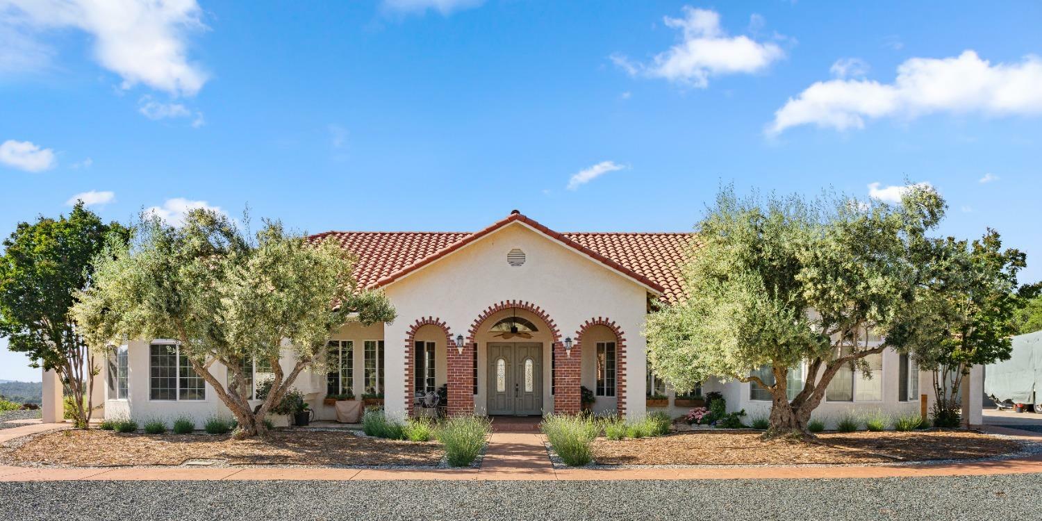 Property Photo:  8645 Big Oak Valley Road  CA 95977 