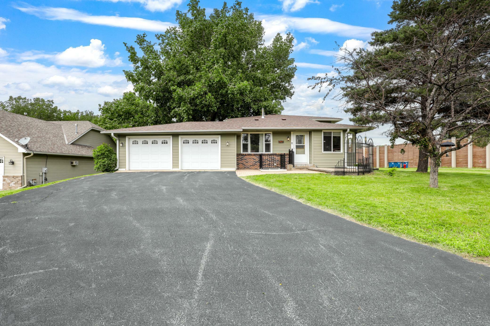 Property Photo:  800 W 136th Street  MN 55337 