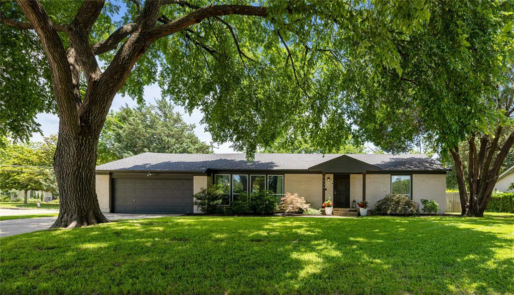 Property Photo:  9938 Donegal Drive  TX 75218 