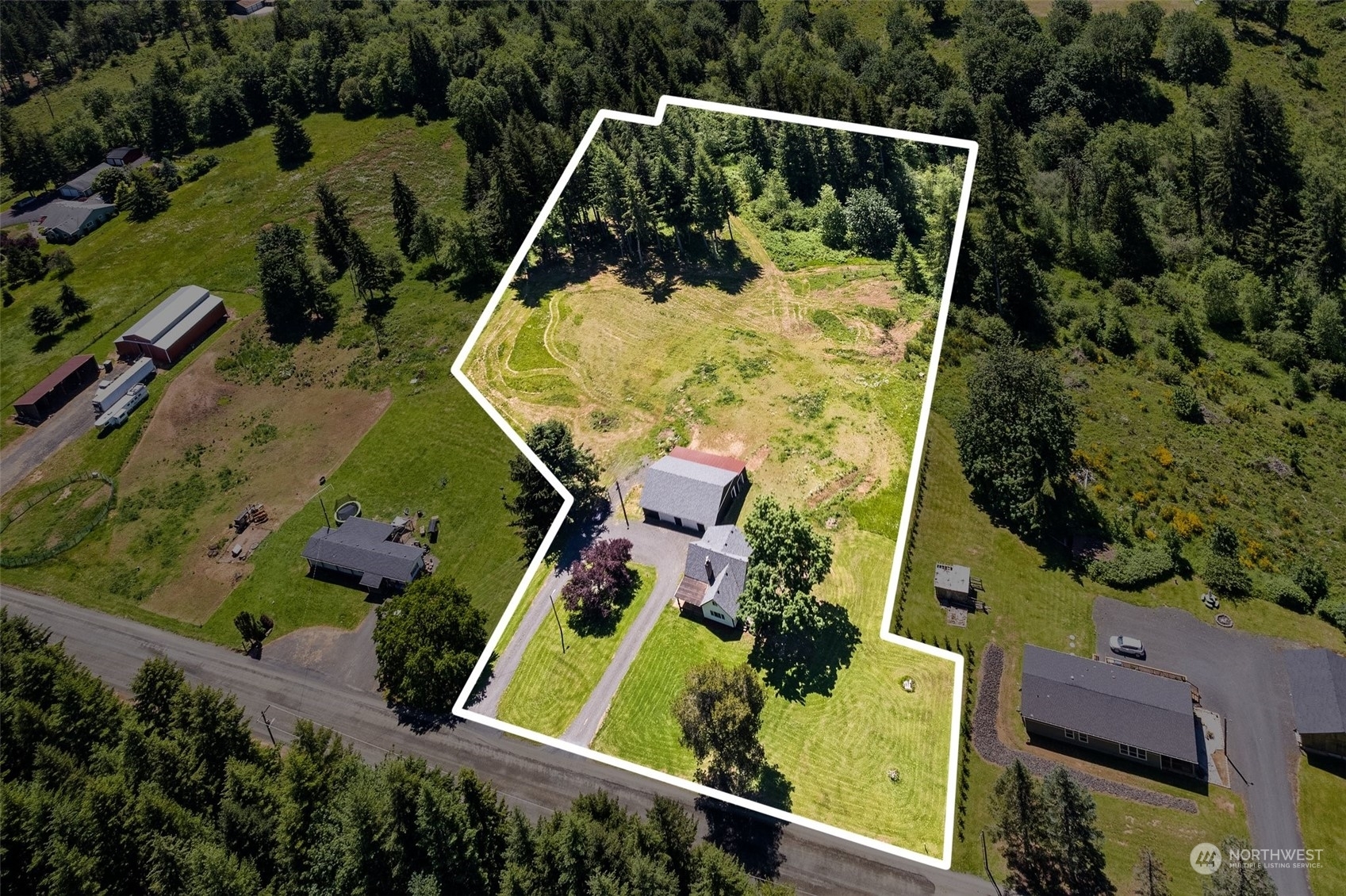 Property Photo:  445 Haywire Road  WA 98565 