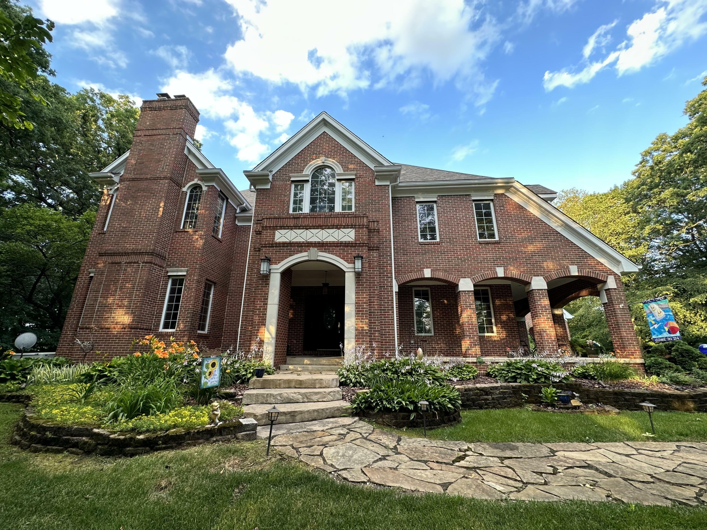 Property Photo: 273 Bridlewood Lane IN 46385