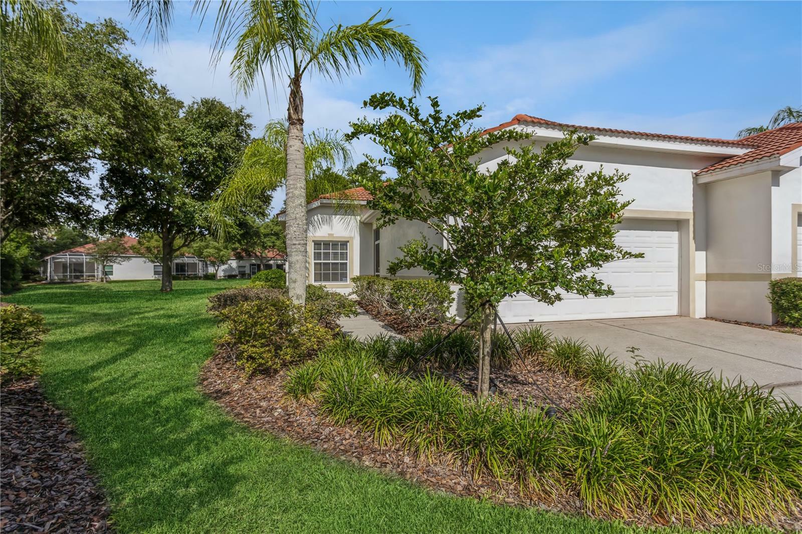 Property Photo:  10263 Devonshire Lake Drive  FL 33647 