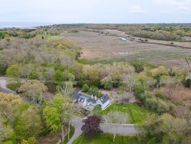 Property Photo: 153 Gannett Rd MA 02066