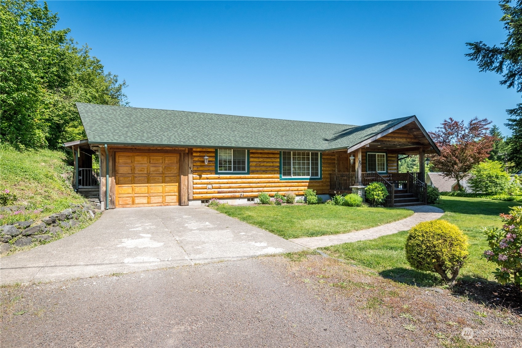 Property Photo:  195 Tilton View Road  WA 98356 