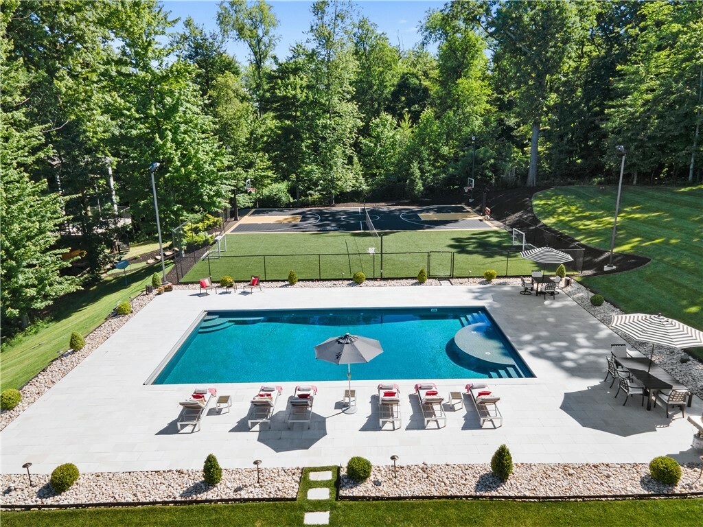 Property Photo:  103 Silver Pines Dr  PA 15044 