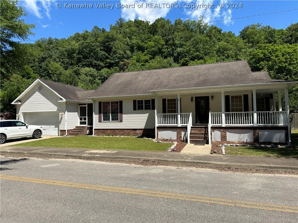 Property Photo: 25 Chafin Street WV 25678
