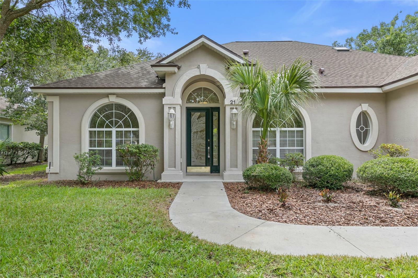 Property Photo:  21 N Village Drive  FL 32137 