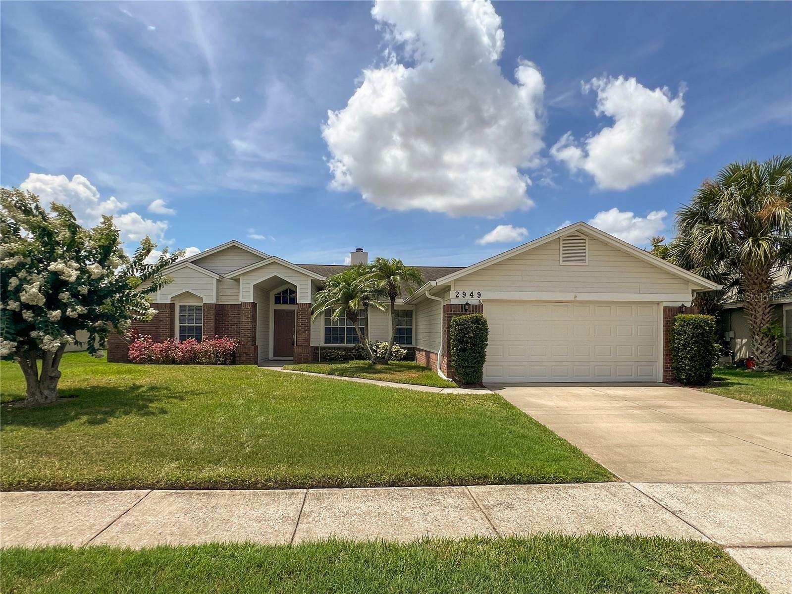 Property Photo:  2949 Eagle Lake Drive  FL 32837 