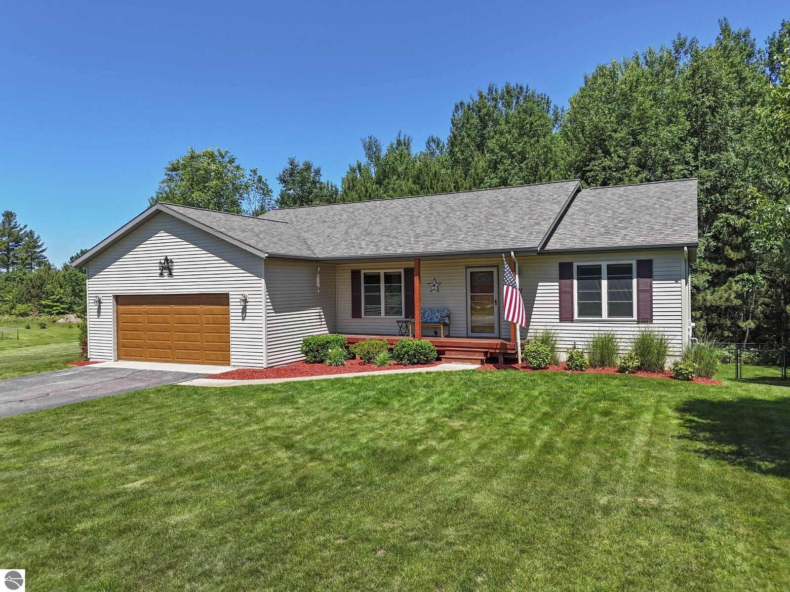 Property Photo: 3161 Tamara Circle MI 49637