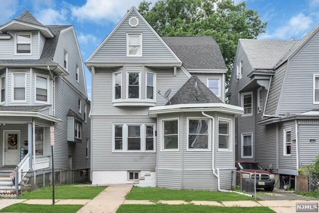 Property Photo:  21 N 17th Street  NJ 07017 