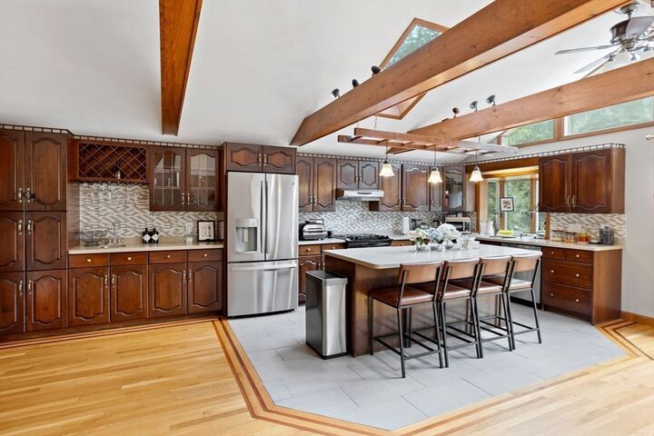 Property Photo: 41 Fayette Rd MA 01730