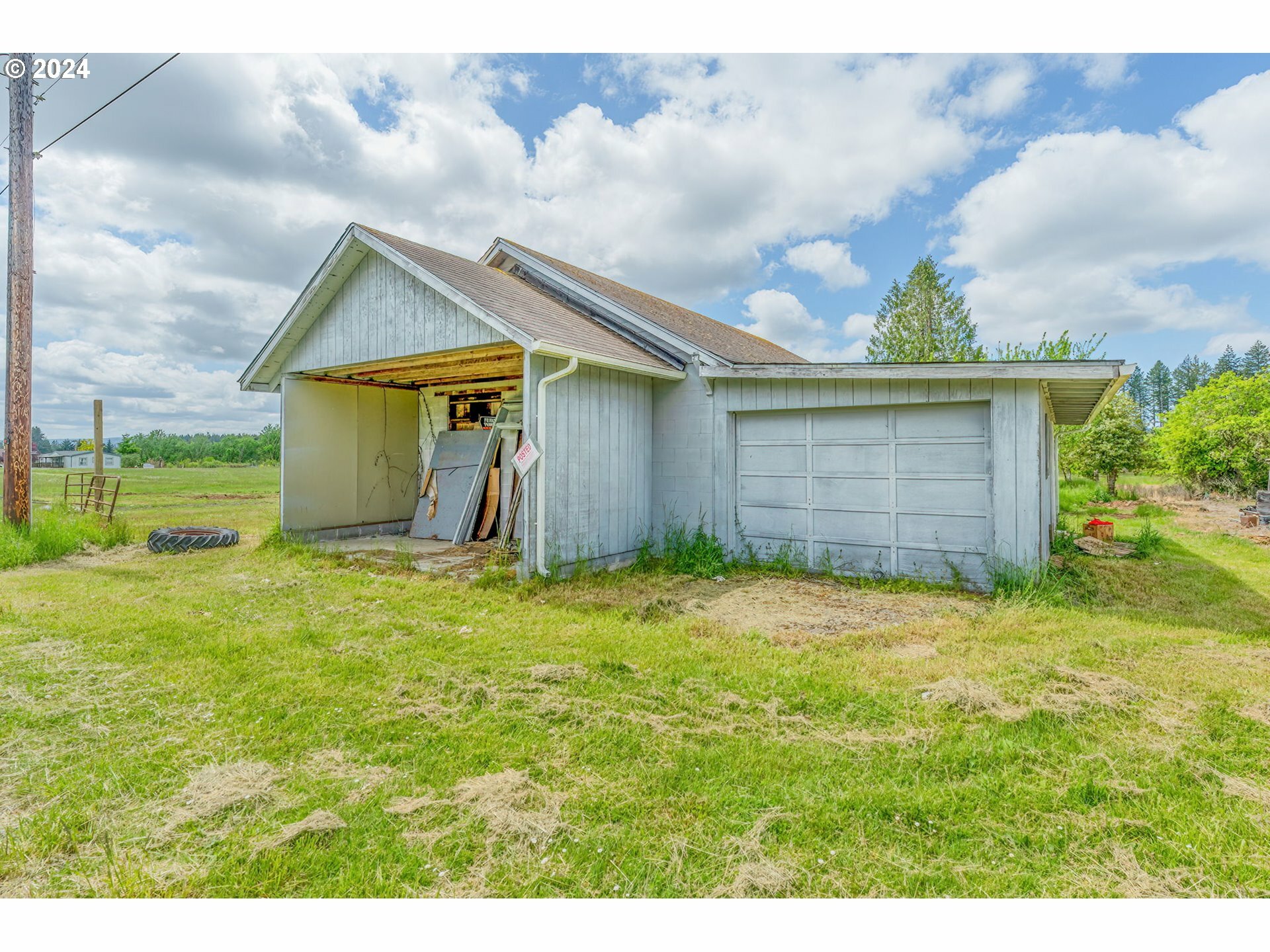 Property Photo:  215 Tennessee Rd  WA 98596 