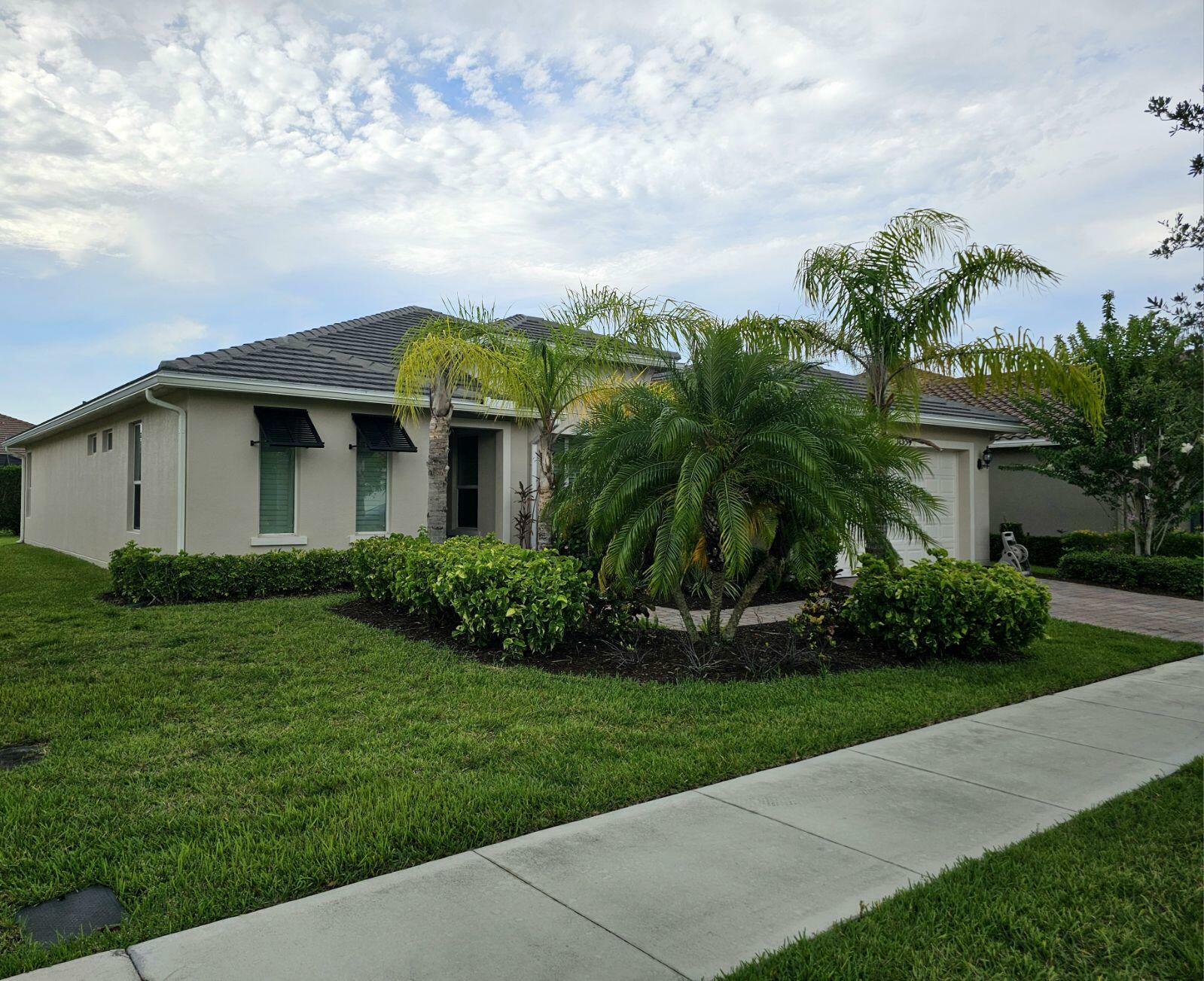 11359 SW Apple Blossom Trail  Port Saint Lucie FL 34987 photo