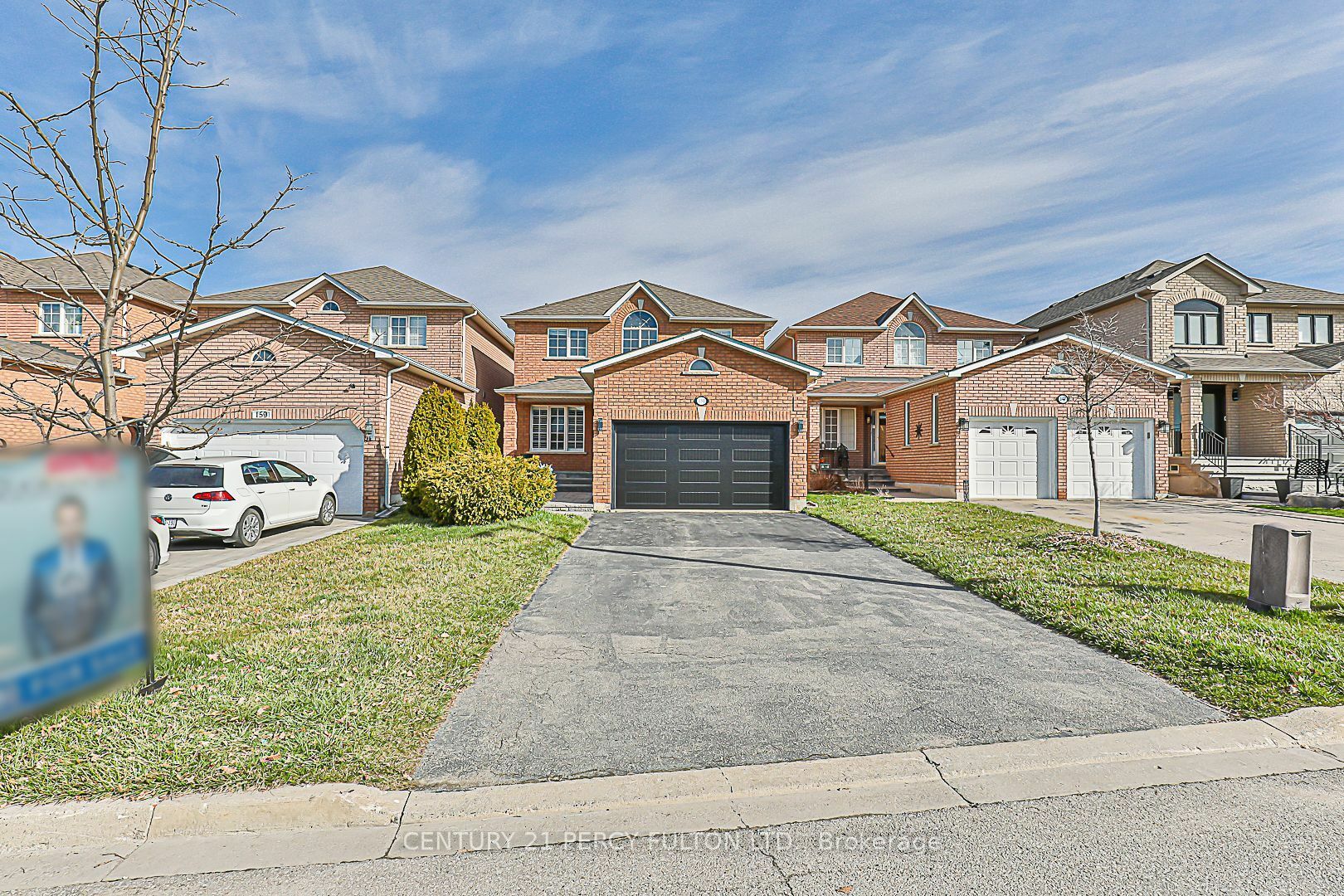 151 Rosanna Cres  Vaughan ON L6A 3E4 photo