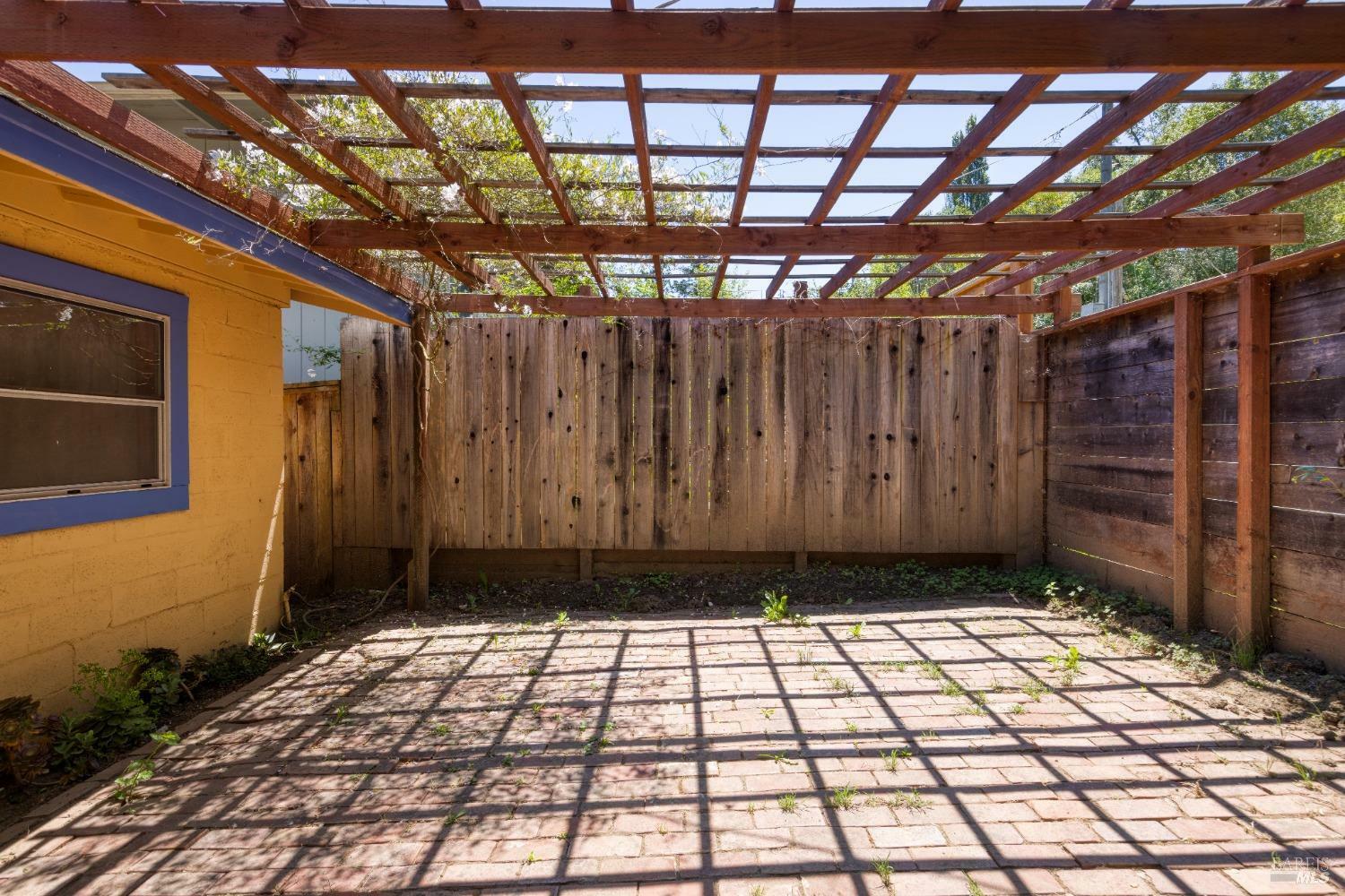 Property Photo:  17554 River Lane  CA 95446 