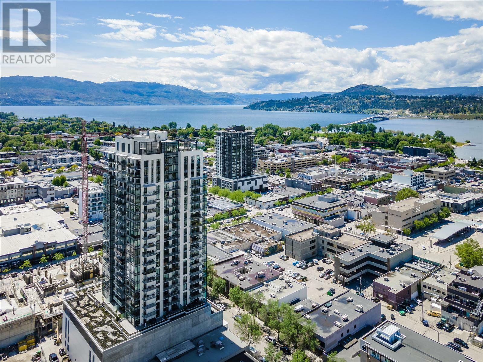 Photo de la propriété:  1471 St Paul Street 1906  BC V1Y 0K7 