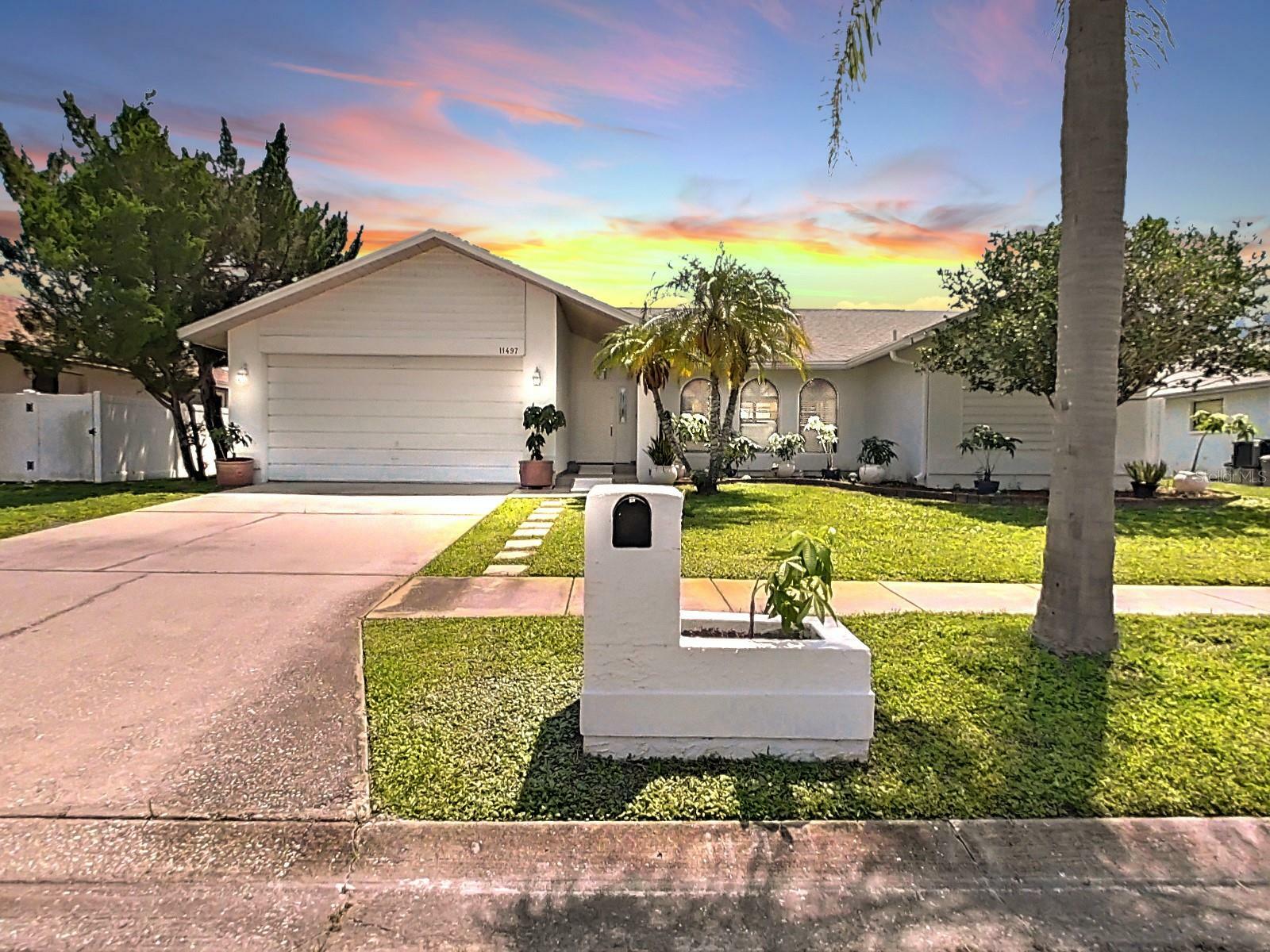 Property Photo:  11497 Harborside Circle  FL 33773 