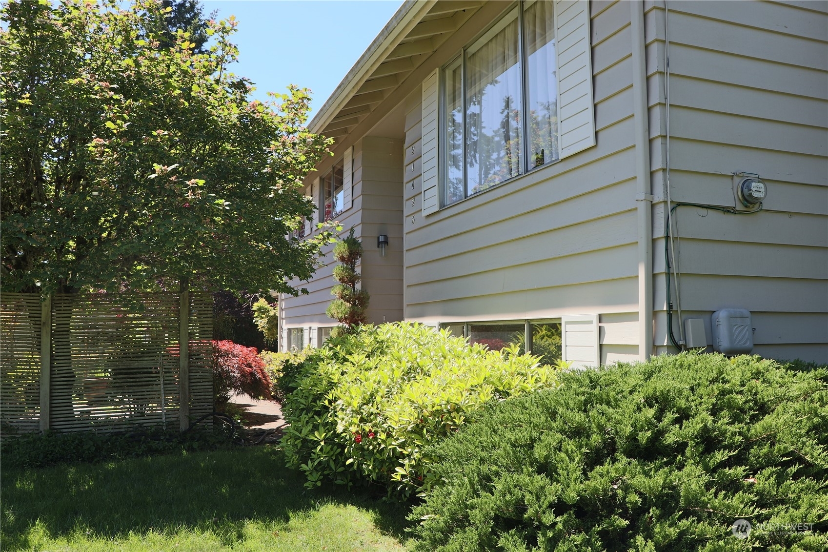 Property Photo:  21426 89th Avenue W  WA 98026 