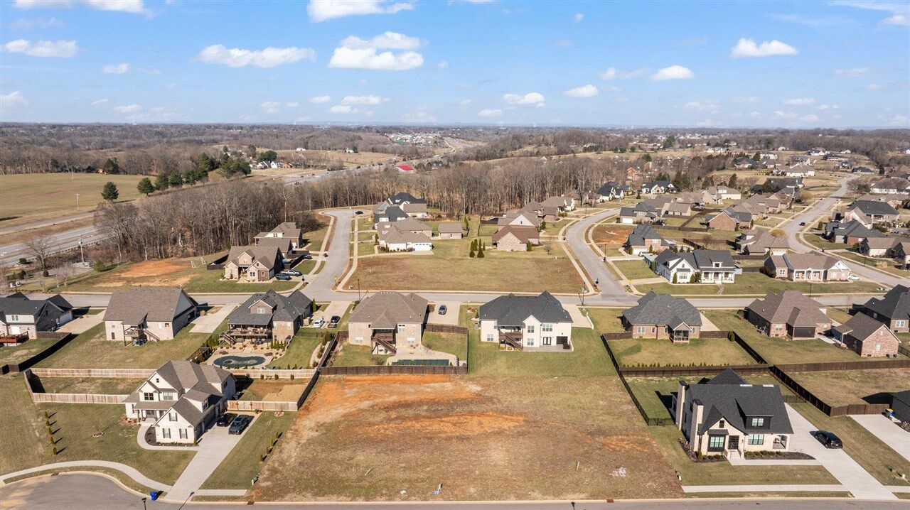 Property Photo: 8698 Creekstone Court KY 42122