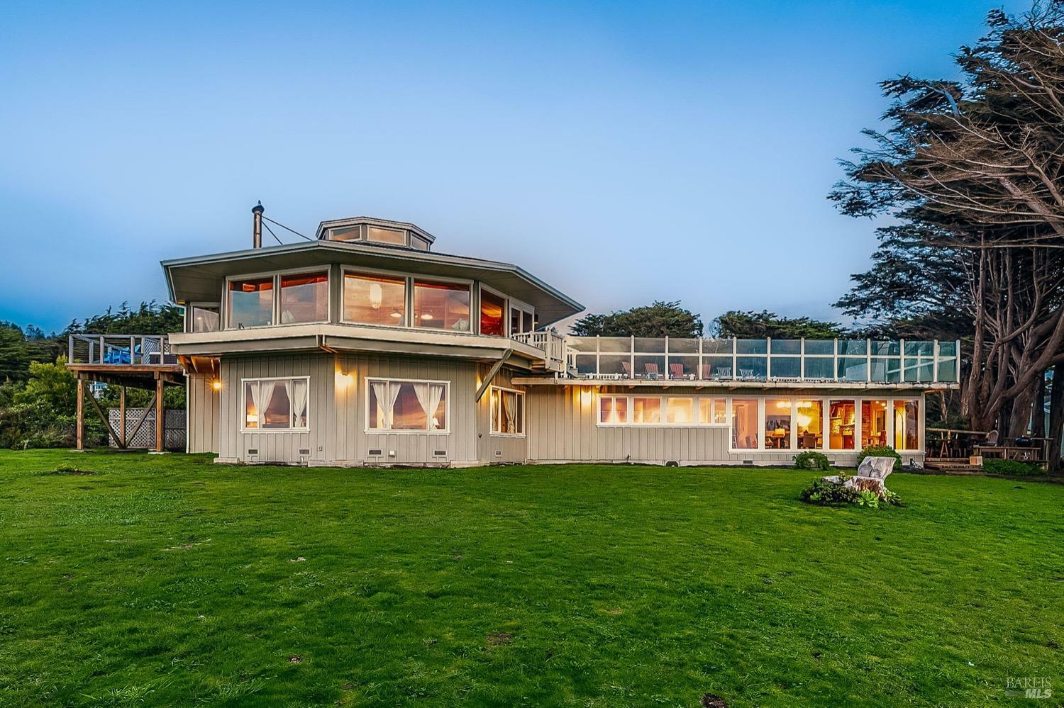 Property Photo: 30290 N Highway 1 CA 95437
