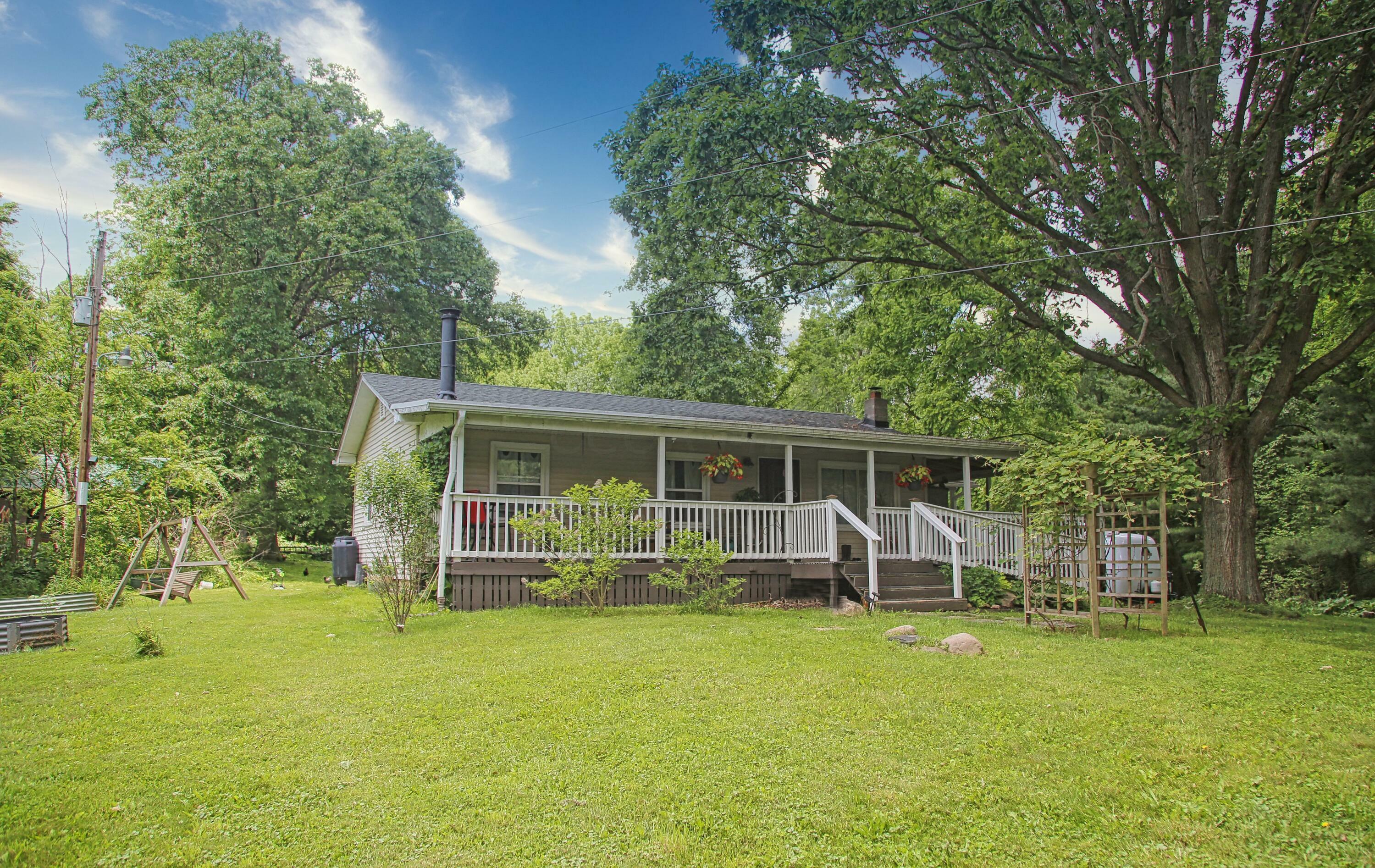 Property Photo:  7703 County Road 19  OH 43019 