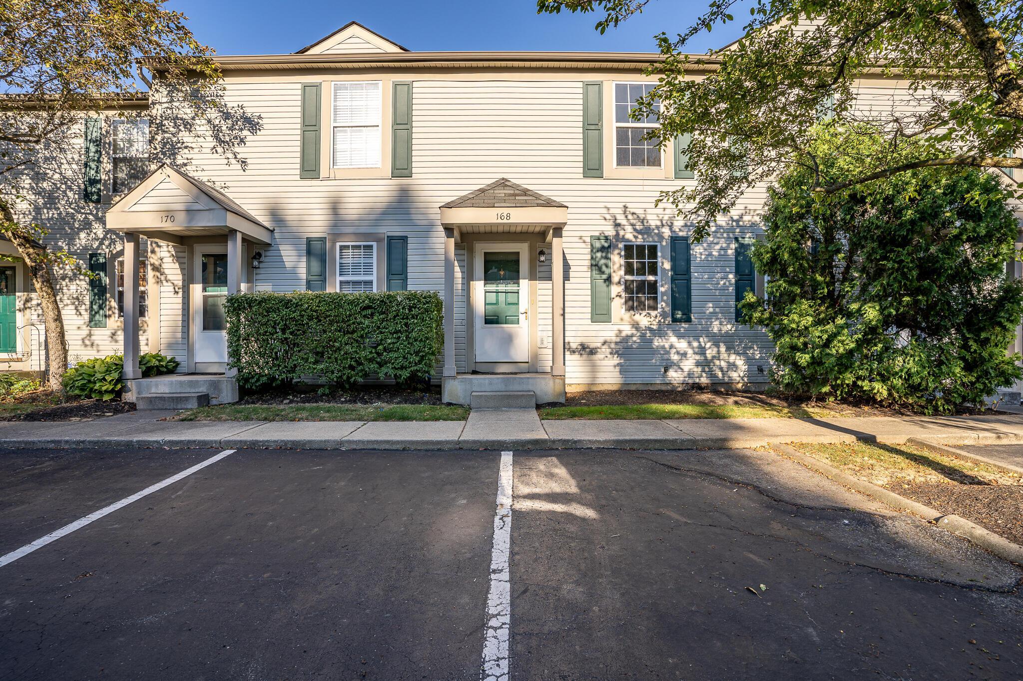 Property Photo: 168 Macdougall Lane OH 43004