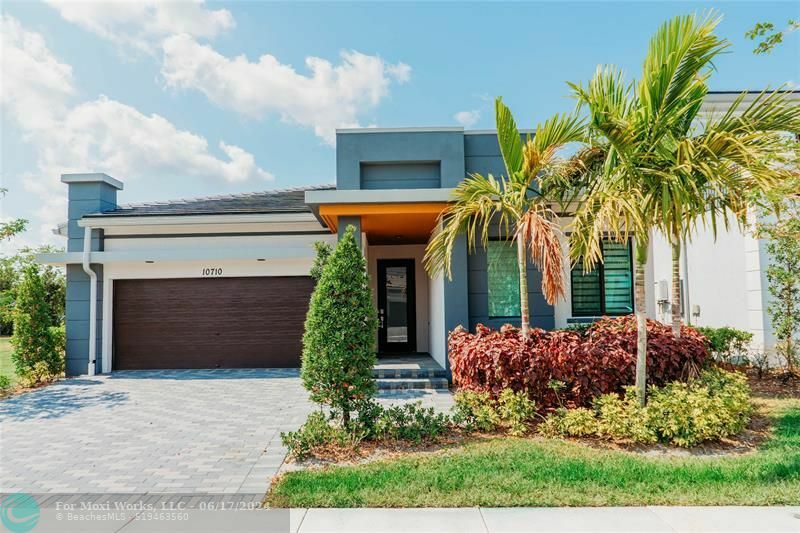 Property Photo: 10710 Aqua Ct FL 33076