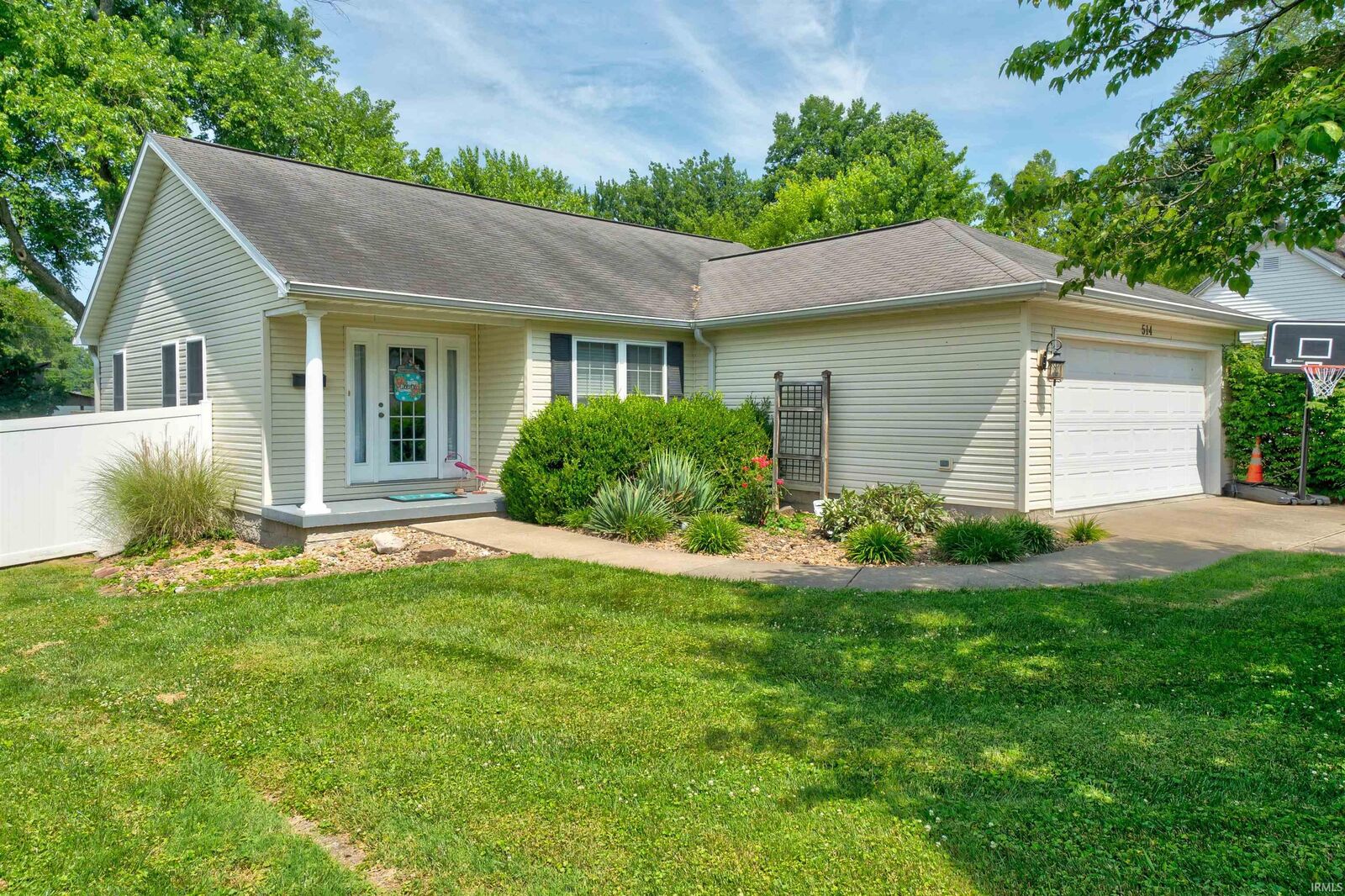 Property Photo: 514 N 5th Street IN 47601