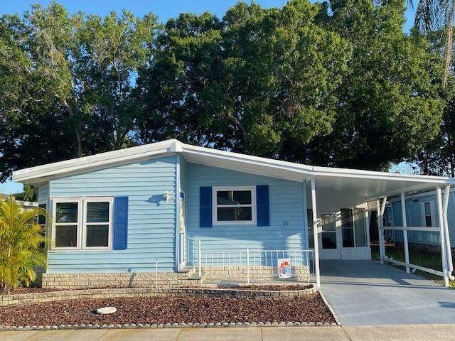 Property Photo: 1001 Starkey Road 123 FL 33771