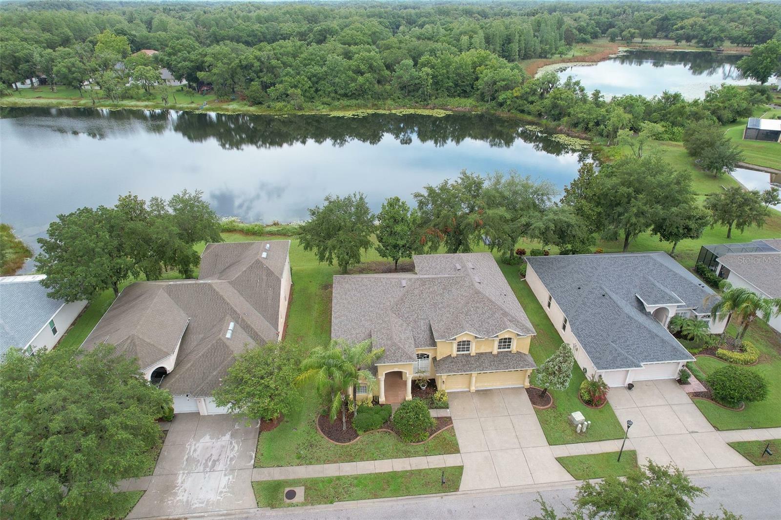 Property Photo:  4812 Walnut Ridge Road  FL 34638 