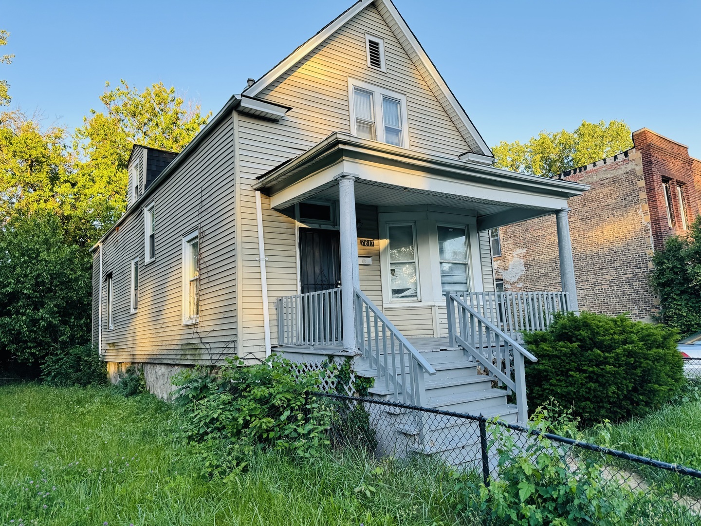 Property Photo:  7617 S Eggleston Avenue  IL 60620 