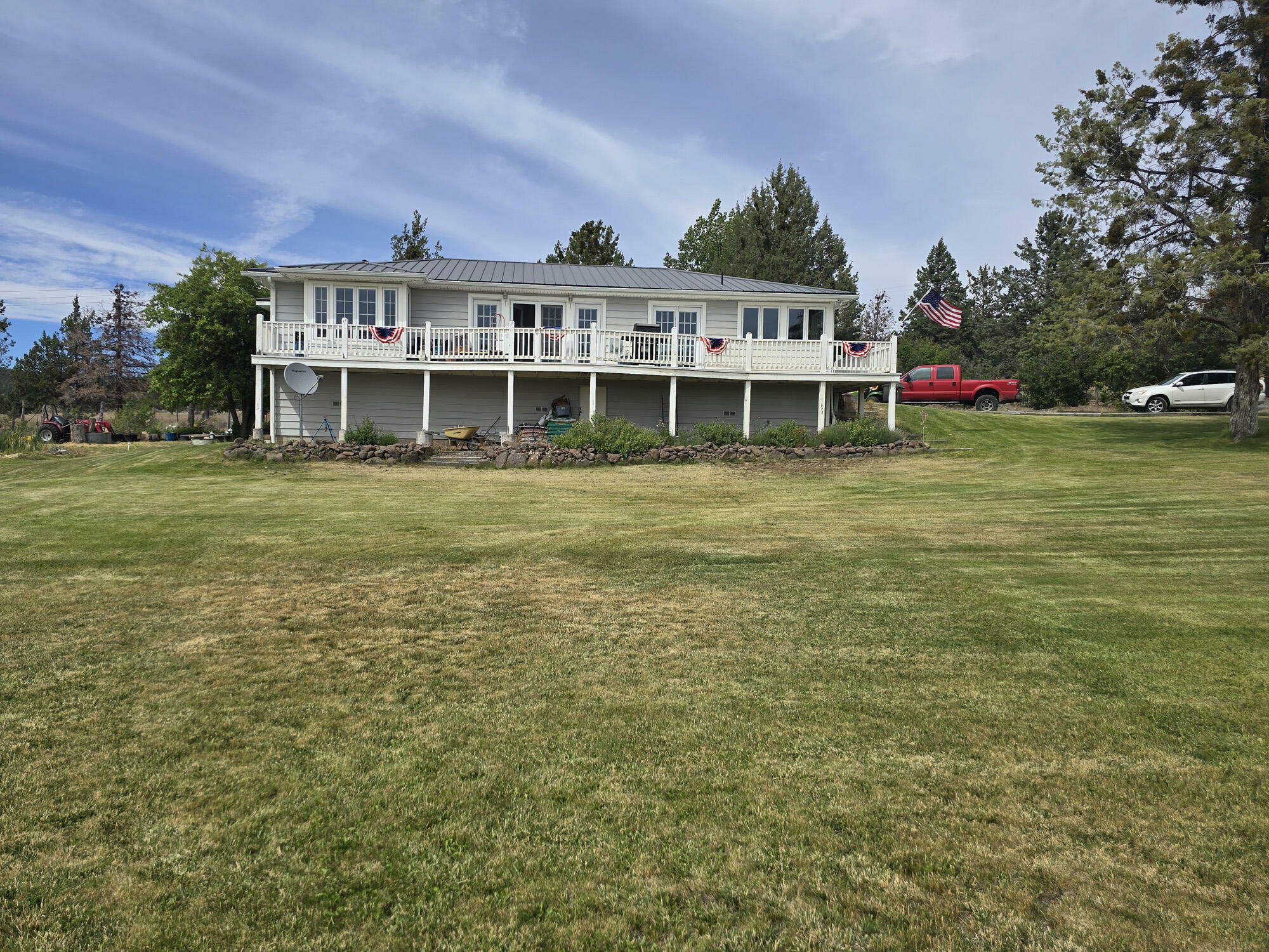 Property Photo:  17722 Pope Road  OR 97633 