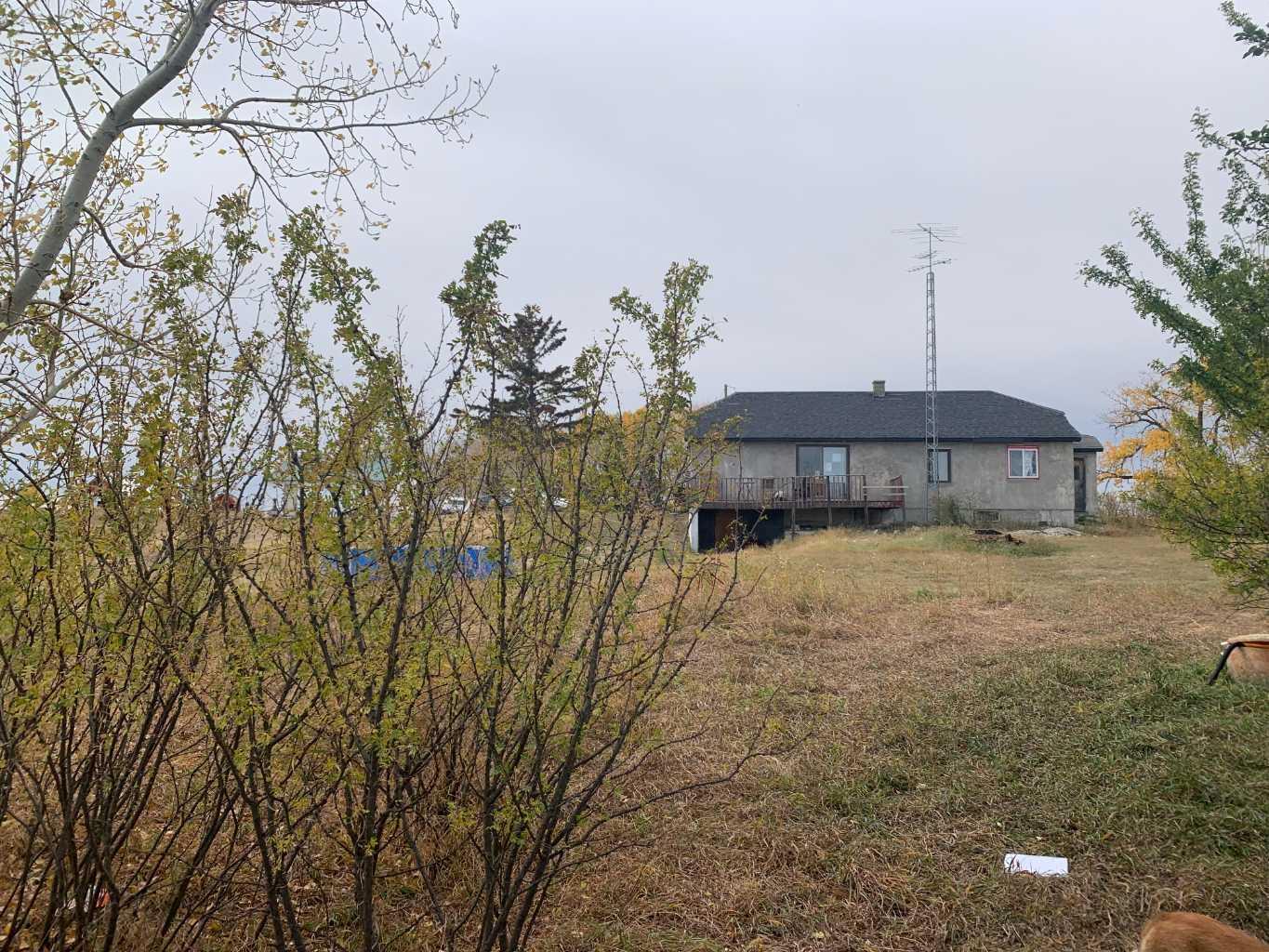 Photo de la propriété: 253080 A &Amp 253080 B Range Road 182 AB T0J 1S0