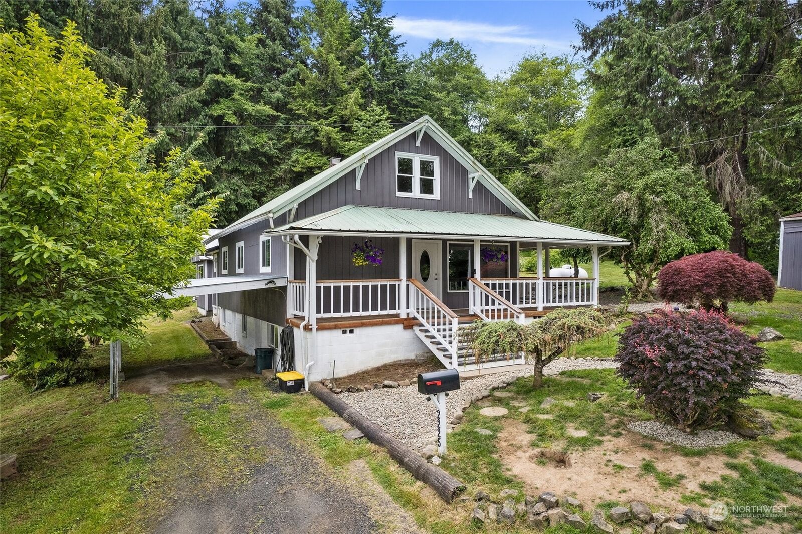 Property Photo: 2225 Sandell Street WA 98577