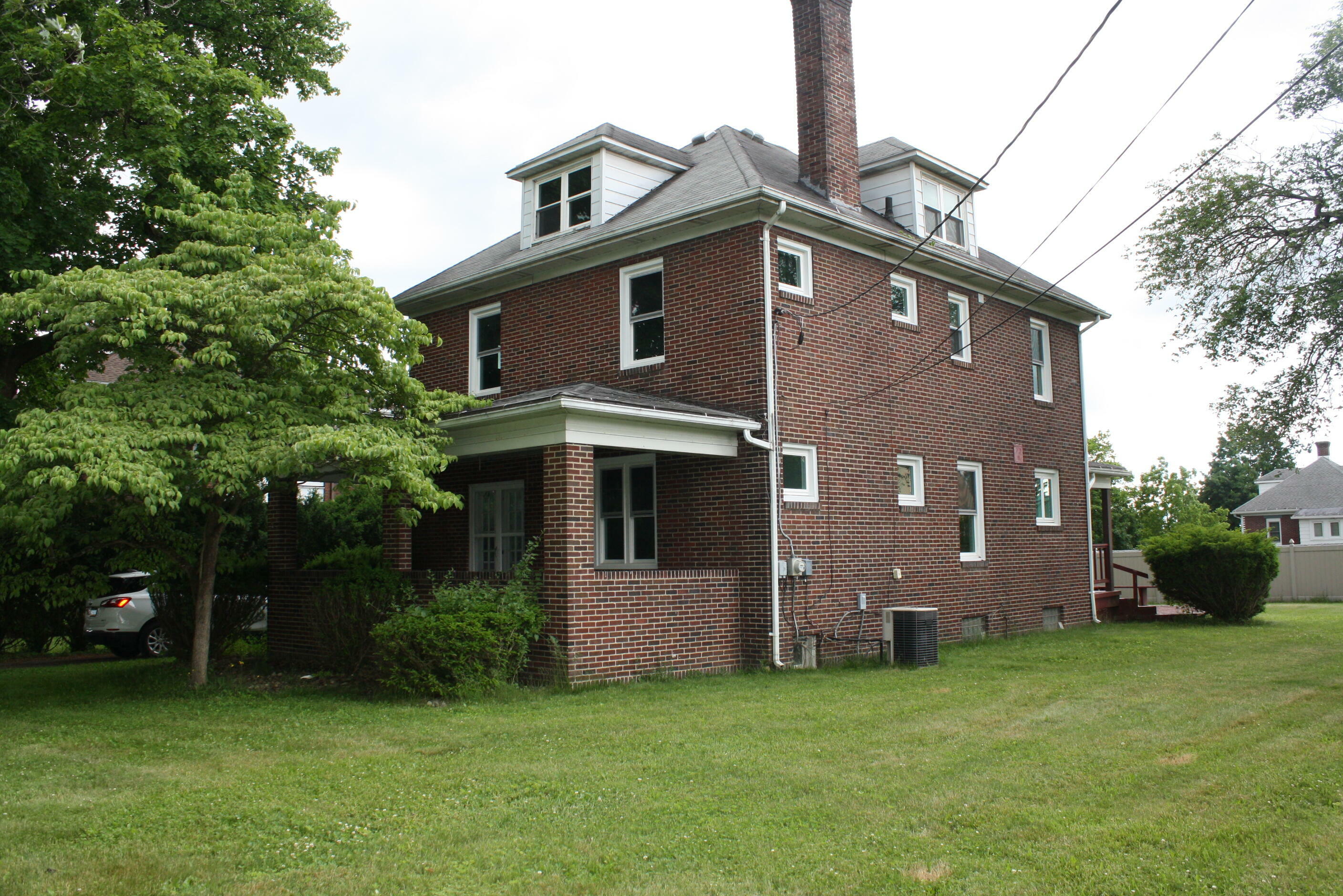 Property Photo:  207 N 4th St  PA 15801 