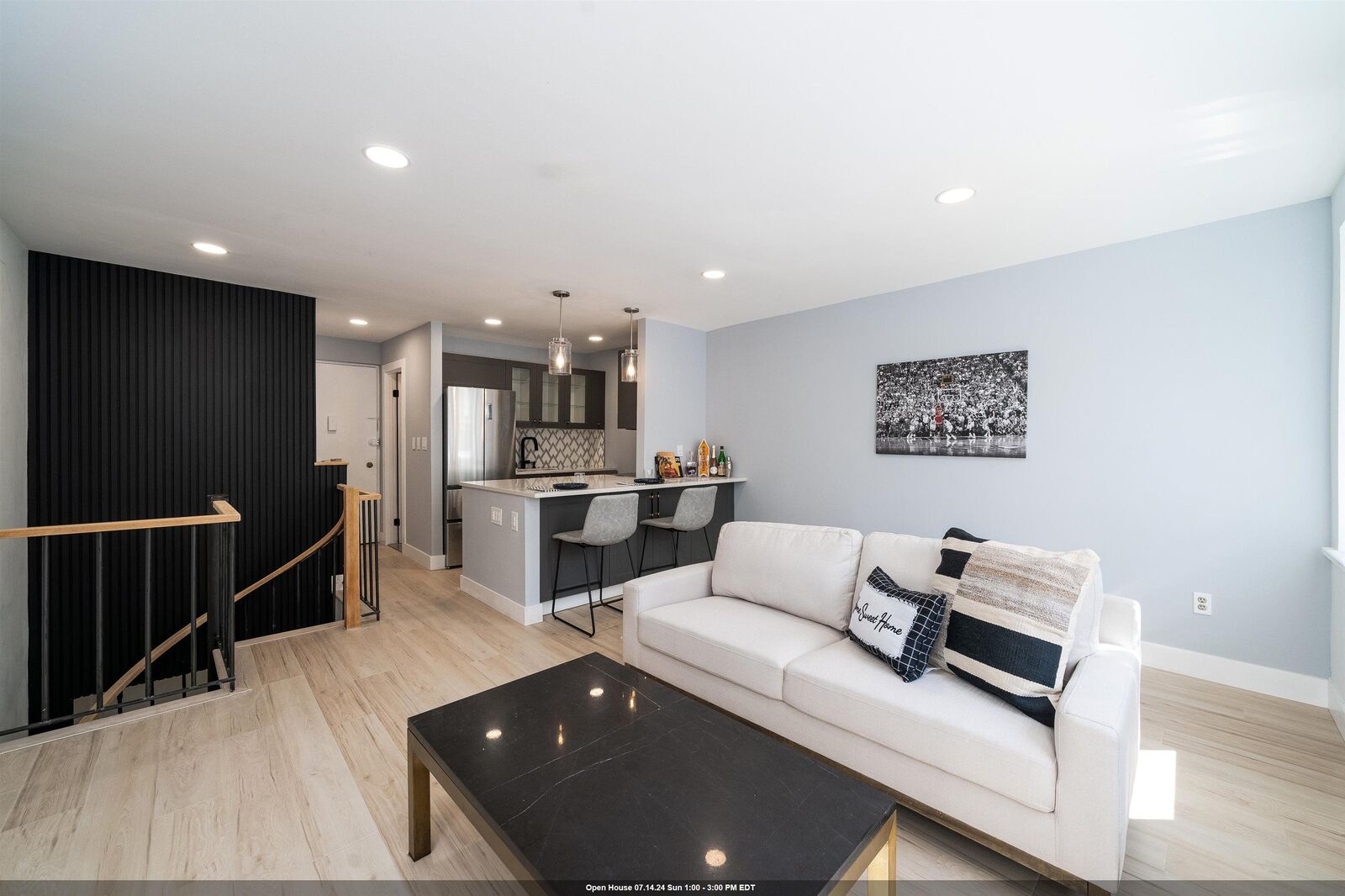 Property Photo:  356 Palisade Ave 1B  NJ 07307 