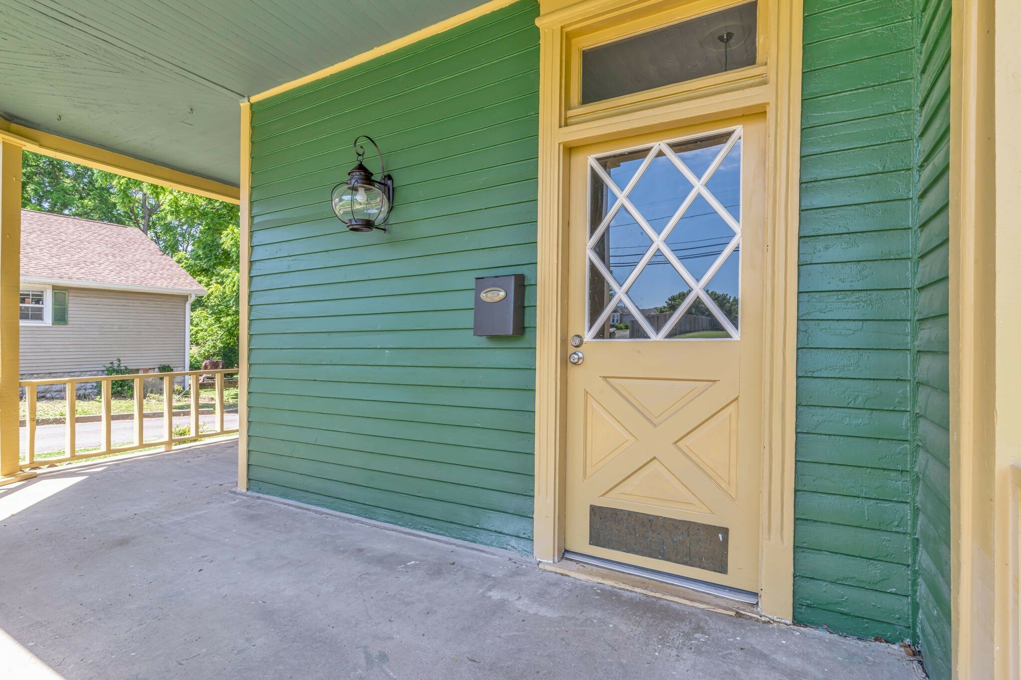 Property Photo:  117 Main Street N  TN 37172 