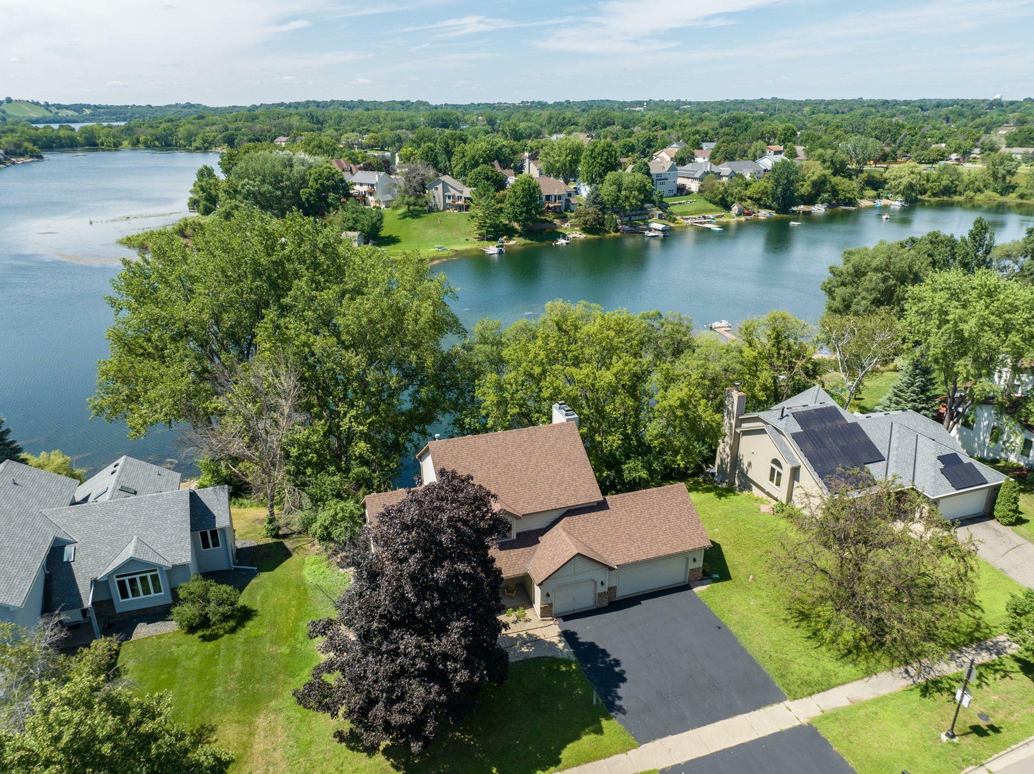 Property Photo:  15813 Garden View Drive  MN 55124 