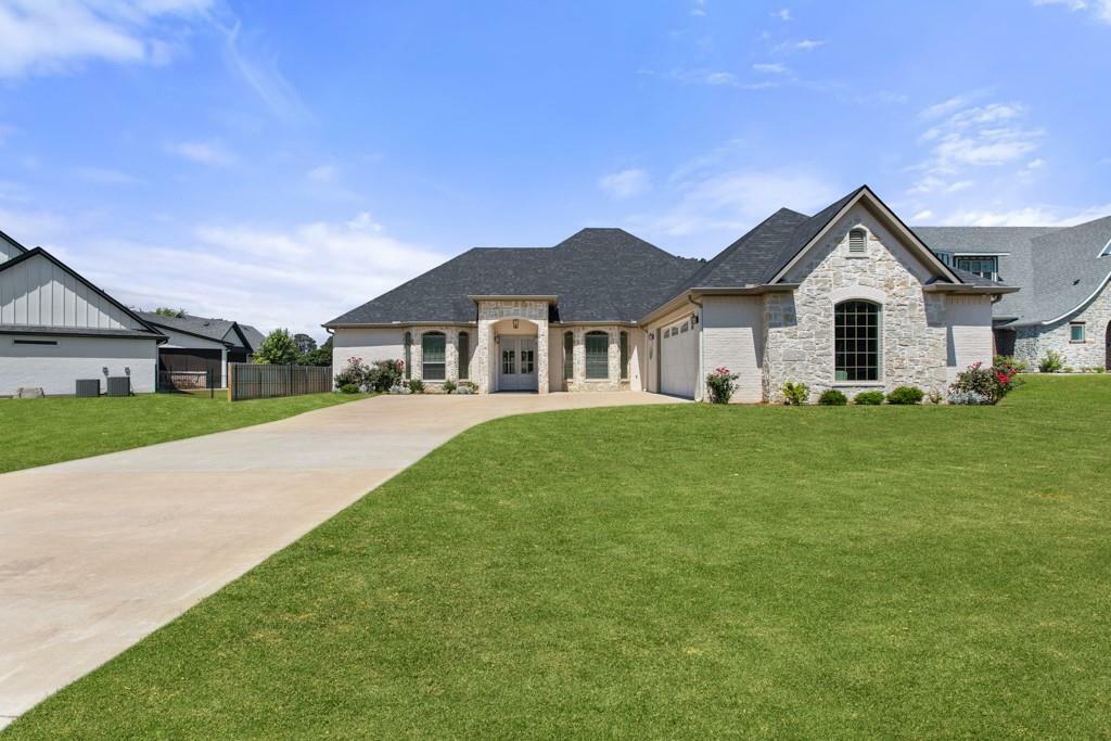 Property Photo:  204 Winged Foot Drive  TX 75771 