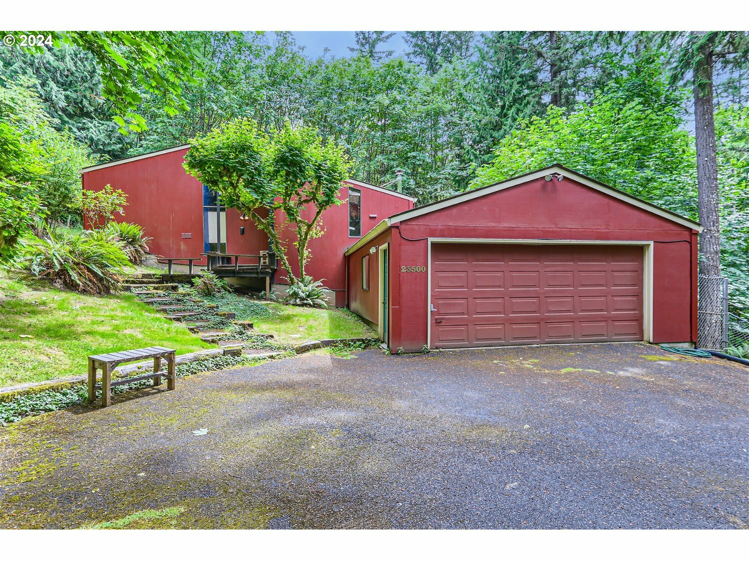 Property Photo:  23500 SW Mountain Creek Rd  OR 97140 