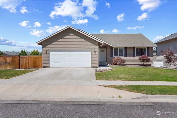 574 Saddle Rock Loop  Wenatchee WA 98801 photo